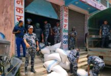 सशस्त्र प्रहरी सर्लाहीद्वारा गोदाममा छाप: ७५ बोरा फर्सीको बिउ बरामद